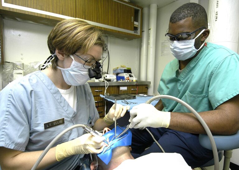 Wisdom Tooth Pain Relief in Lagos: How to Stop the Pain Fast (2026 Guide)